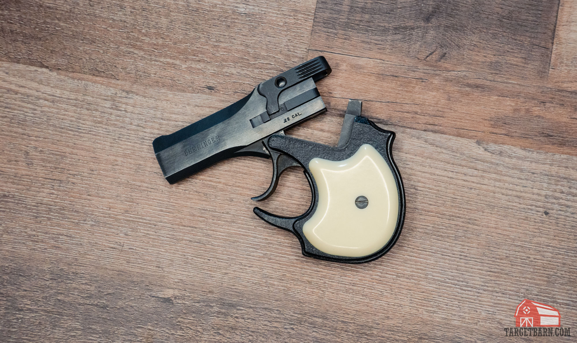 a derringer single shot break action pistol